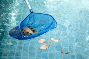 6 conseils pour préparer sa piscine au printemps